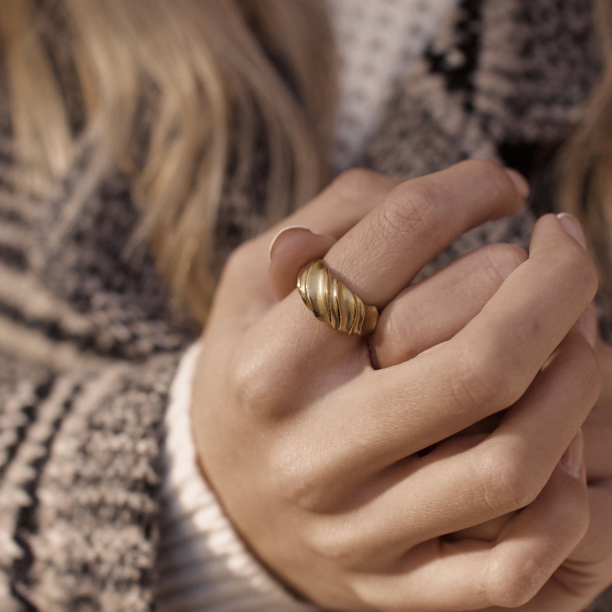 Palma Soir Ring Gold, Garber.dk, Victoria Garber
